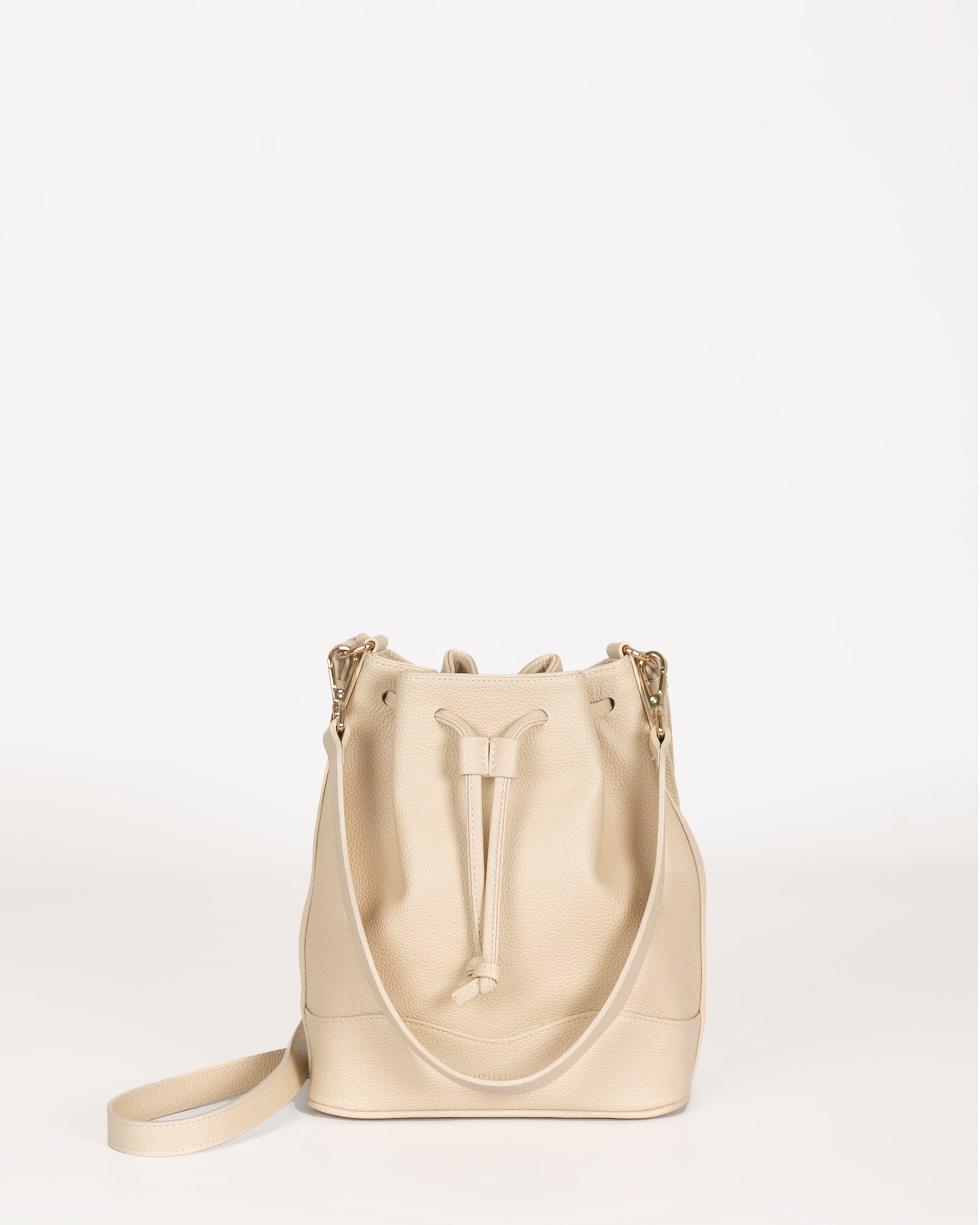 Bolso bombonera Serín de piel crema de Mimique de gran capacidad y calidad. Producción artesanal en España