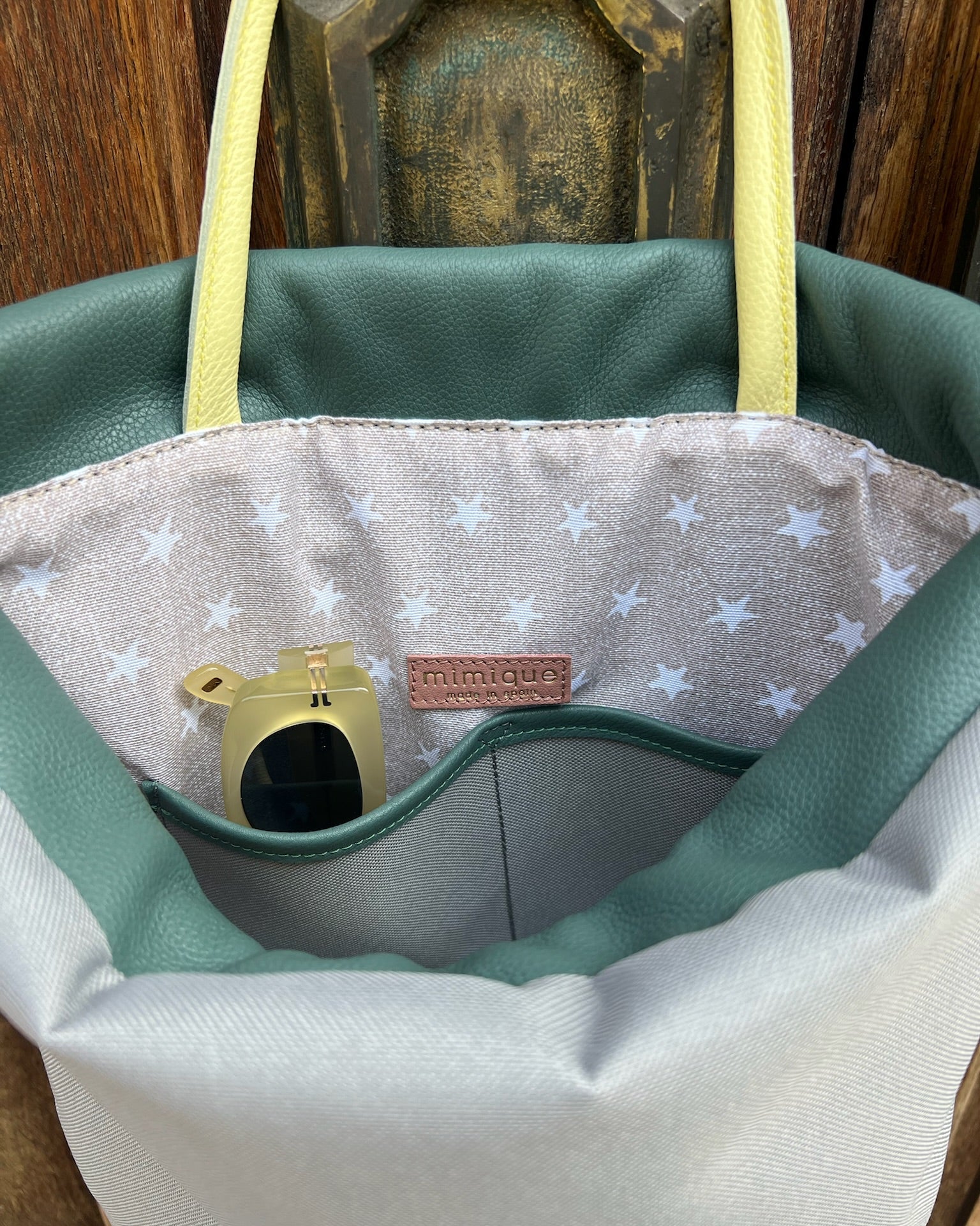 Mochila Sevalle de Mimique de loneta impermeable gris. Ligera, tamaño grande