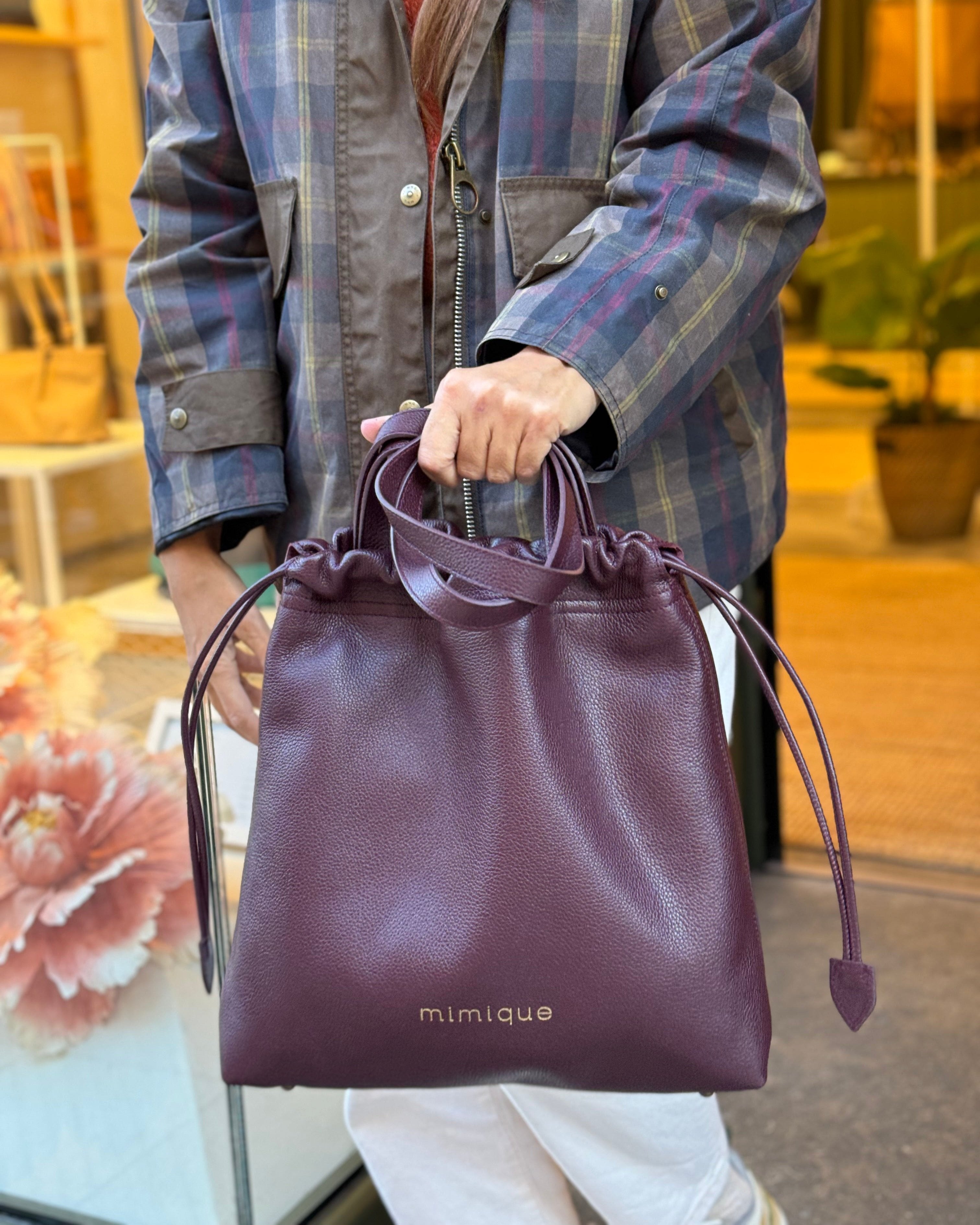 Bolso tote bag Barro de Mimique. Piel color burdeos. Hecho en España