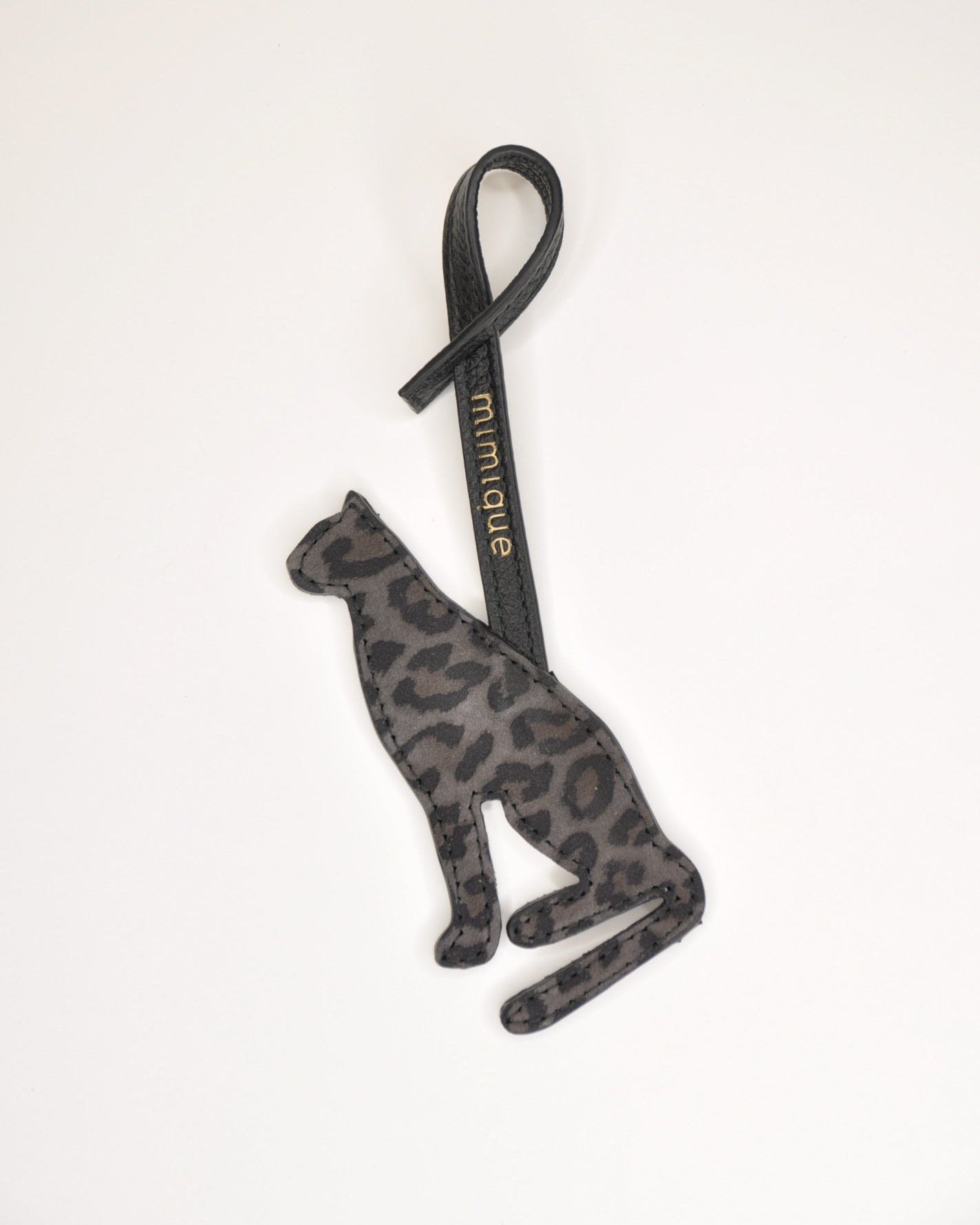 Charm de piel Mimique Leopardo hecho a mano en España calidad