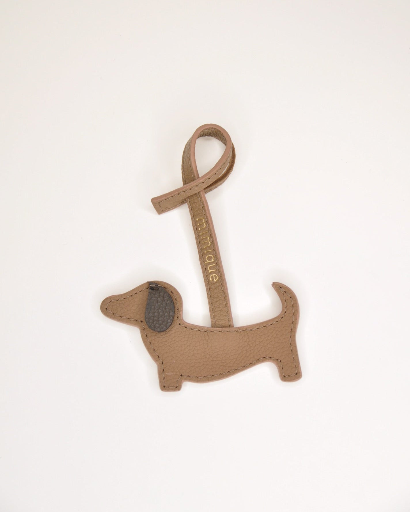 Charm de piel Mimique forma perro topo. Hecho en España