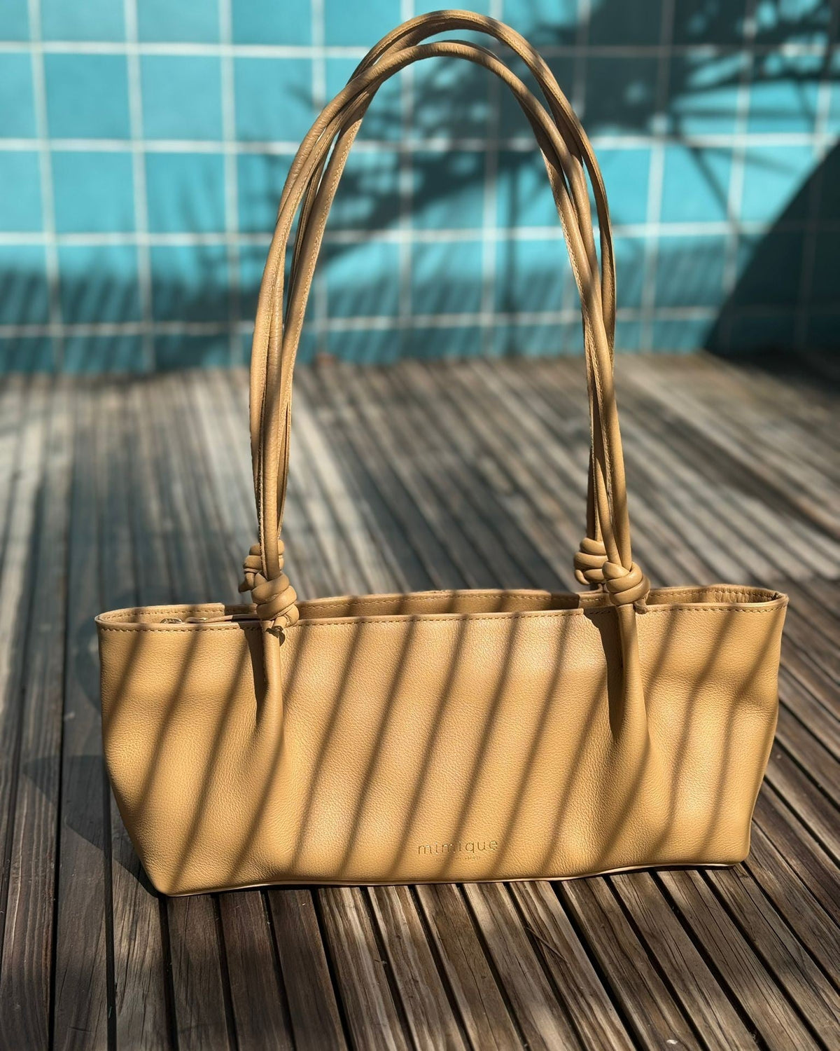 Toranda camel bolso baguette de Mimique para mujer en piel de máxima calidad hecho en España