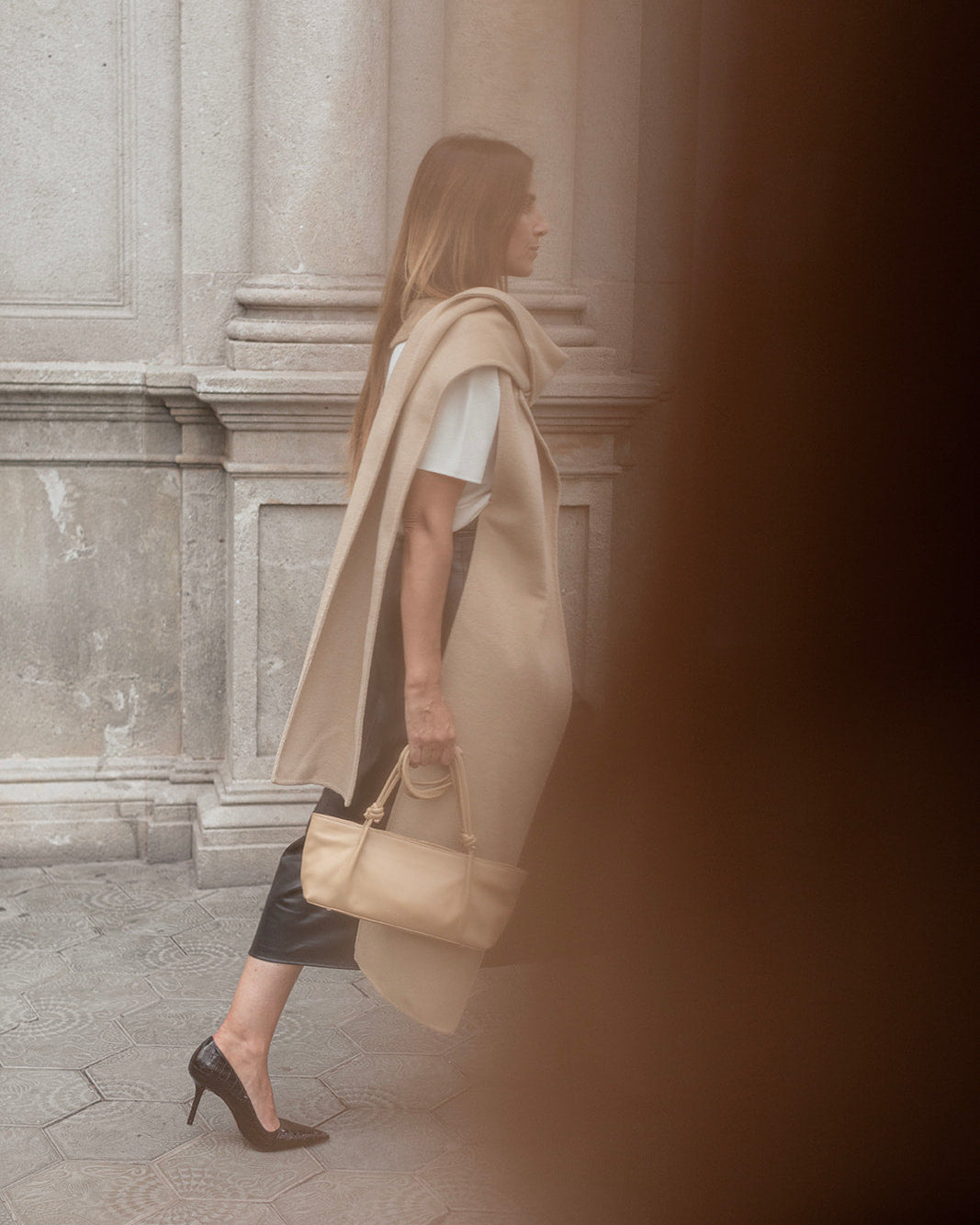 Bolso con bandolera regulable Toranda de Mimique en piel premium color camel made in Spain