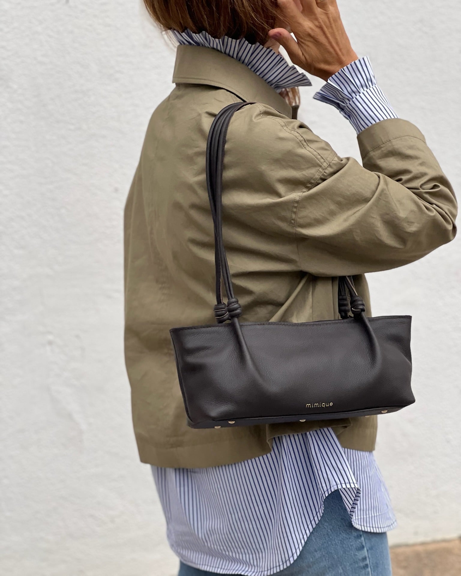 Bolso baguette Toranda para mujer en piel de alta calidad color marrón chocolate. Cómodo, ligero, artesanal y atemporal - Mimique