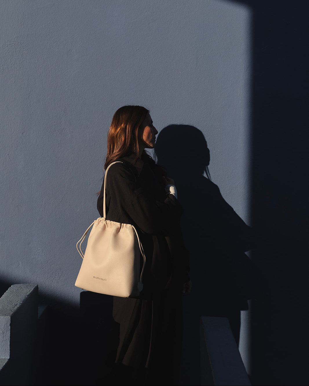 Bolso Barro para mujer en piel de máxima calidad color crema. Tote bag de gran capacidad. Cierre seguro - Mimique