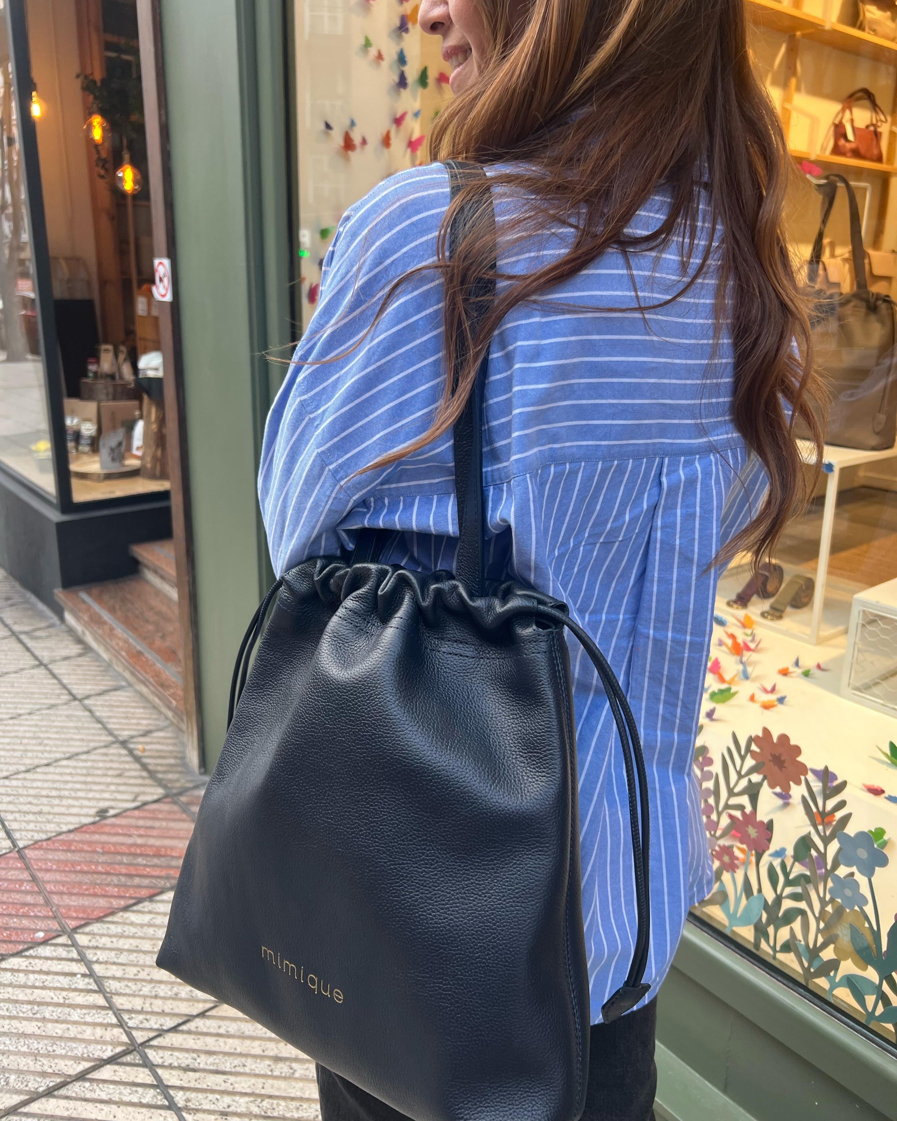 Bolso de piel de gran capacidad navy para mujer Barro de Mimique. Máxima calidad. Hecho a mano en España