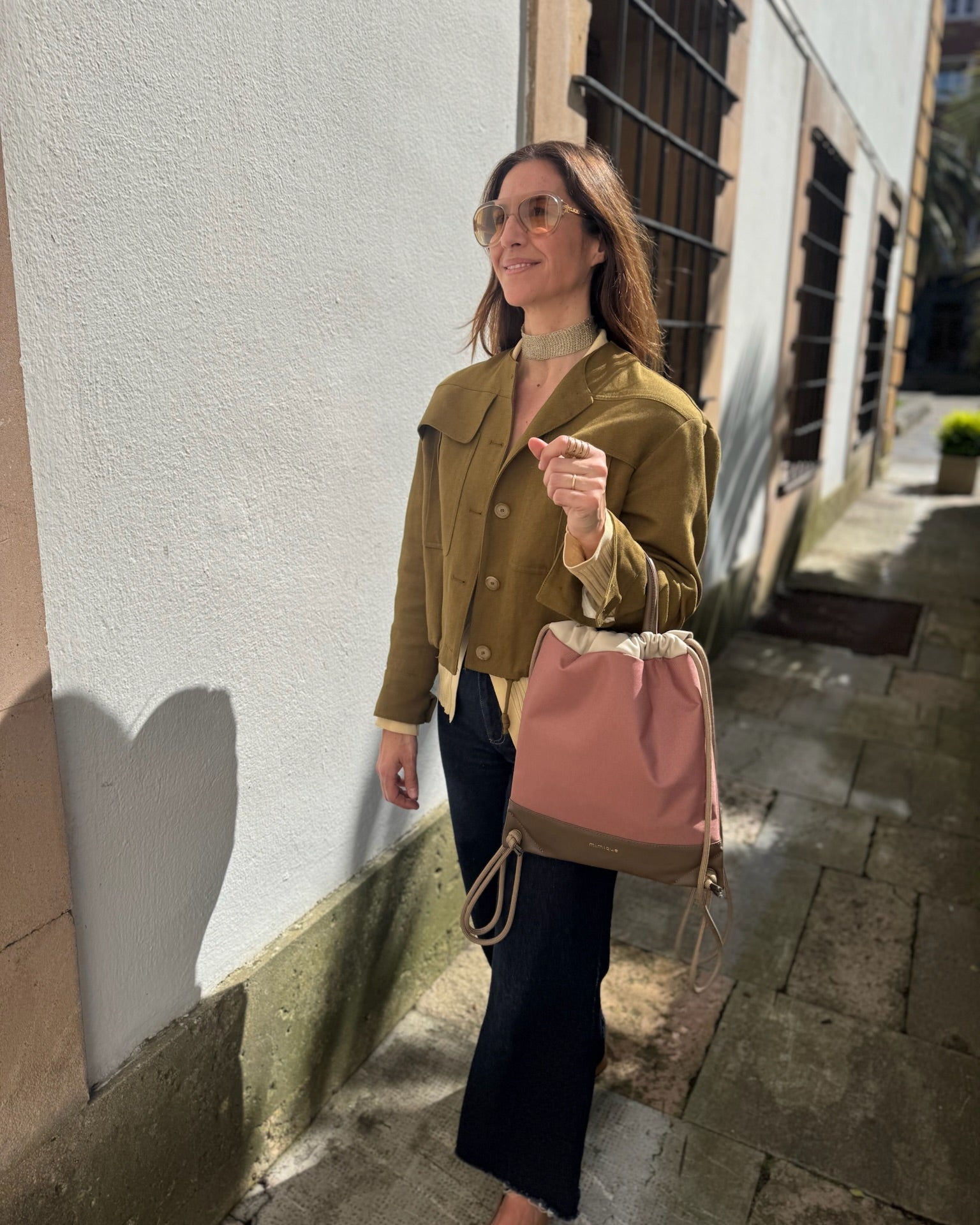 Mochila bolso pequeña Atalaya de Mimique urbana en piel y lona impermeable artesanal en España