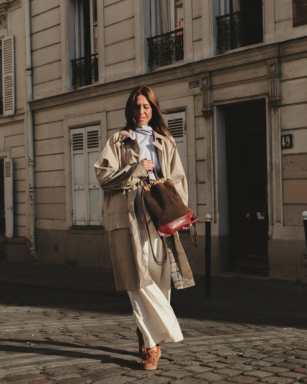 Bolso mochila Torimbia zero de Mimique de piel marrón chocolate cómoda y muy ligera con gran capacidad