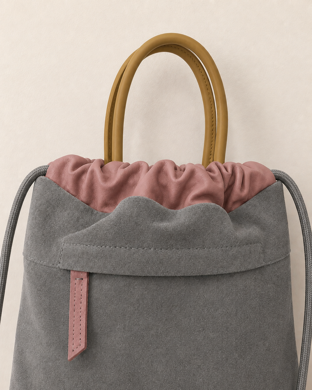 Torimbia zero gris de Mimique mochila para mujer en piel y ante de la mejor calidad bolsillo con cremallera cómoda y segura