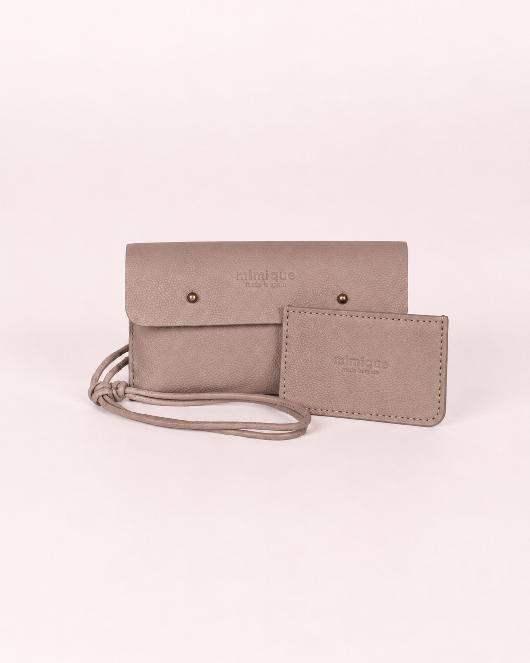 Pack funda de móvil y tarjetero de piel color camel praliné de Mimique calidad made in Spain