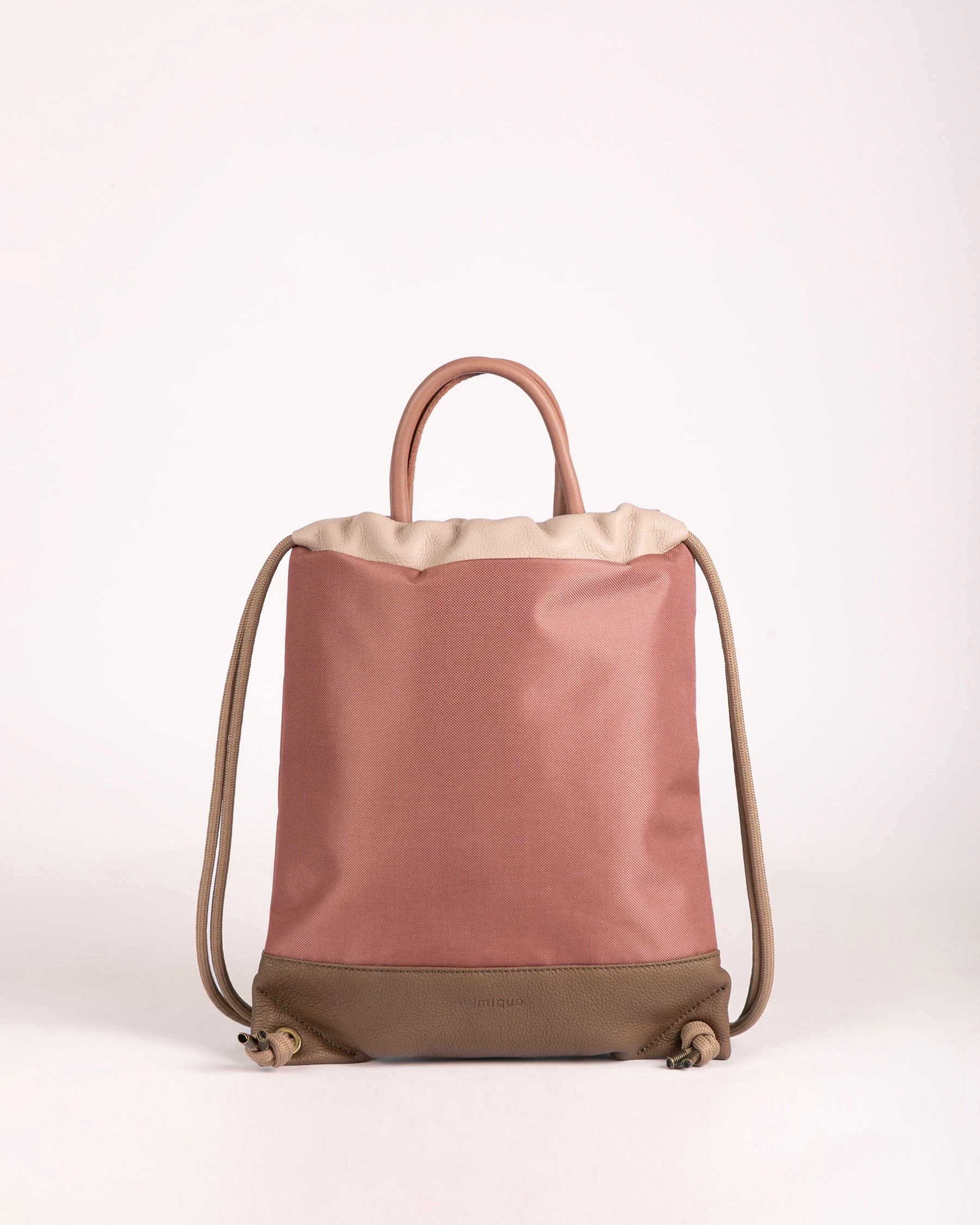 Atalaya topo, rosa, nude & maquillaje