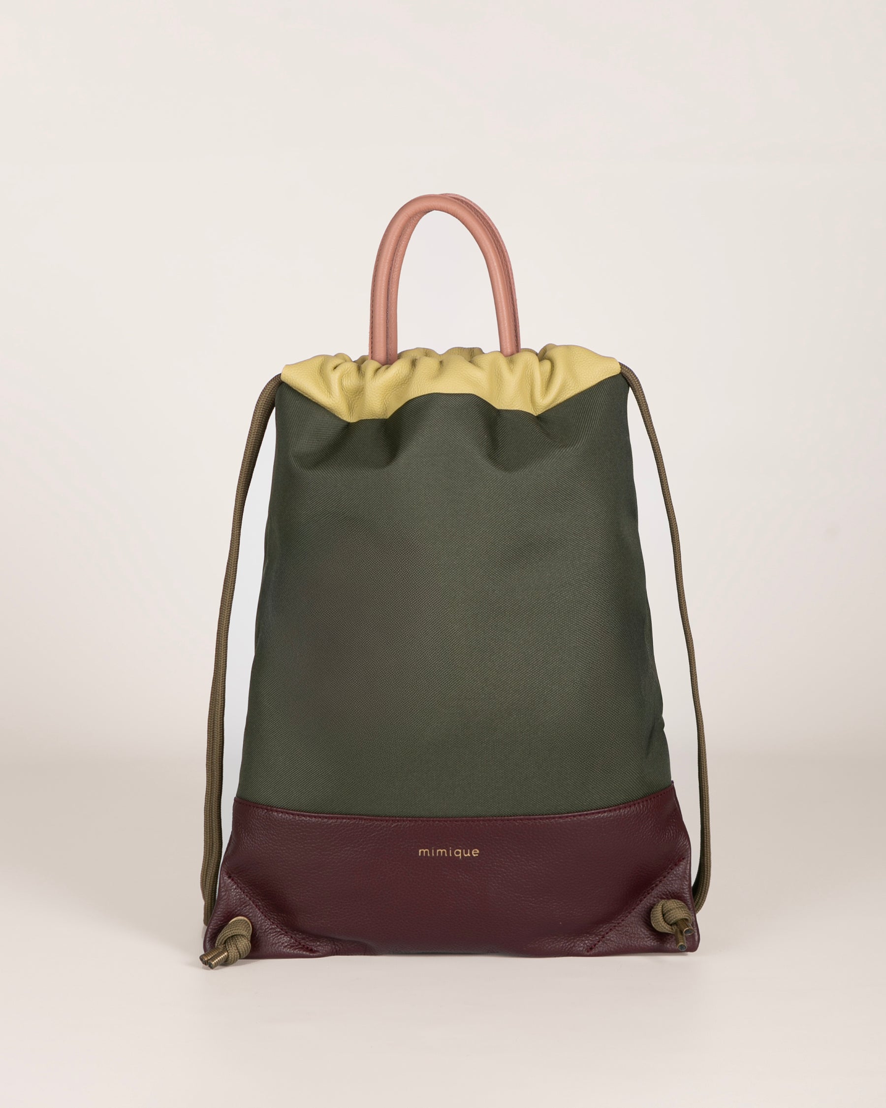 Mochila para mujer grande Sevalle Mimique verde caqui. Hecha a mano en España