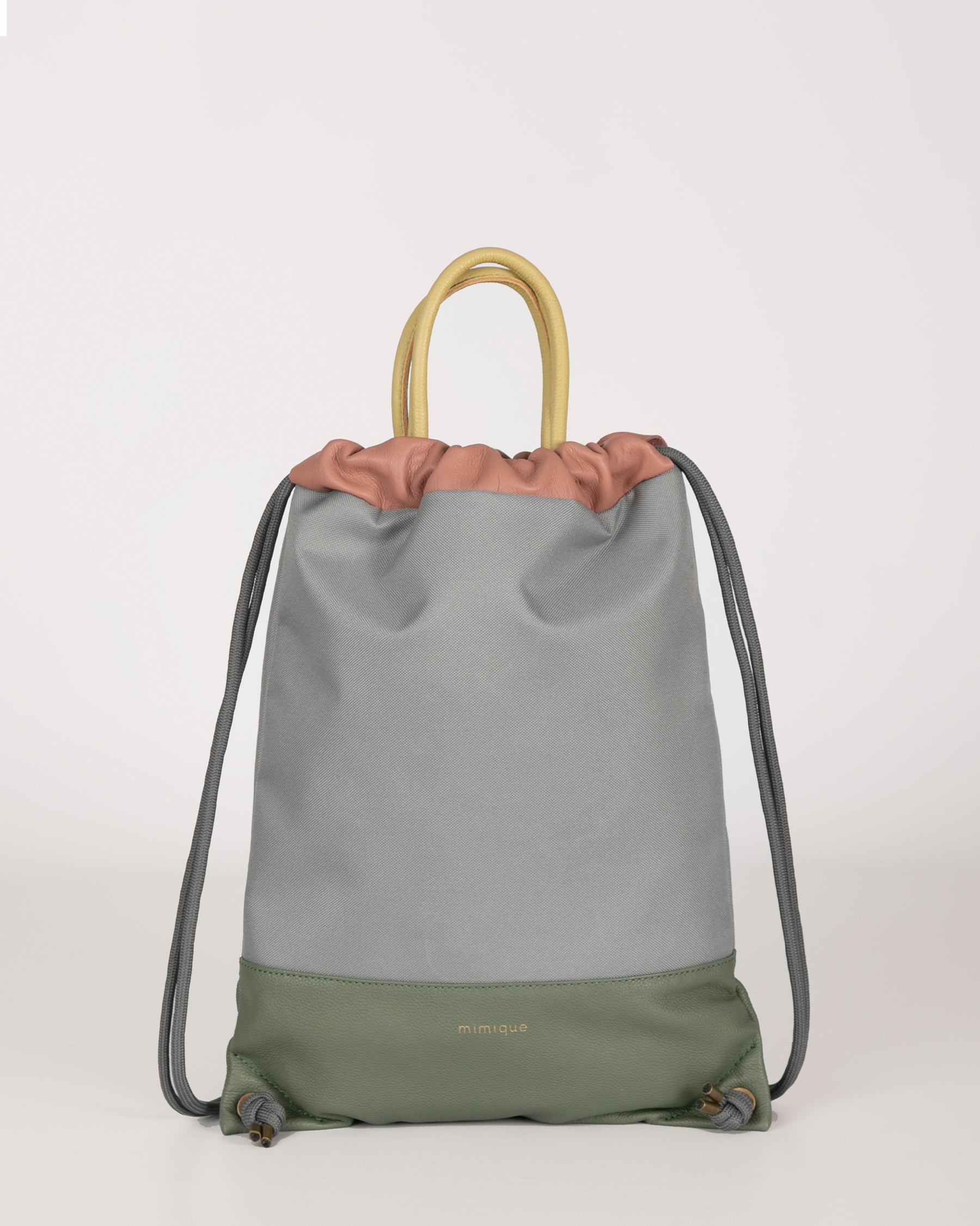 Mochila Sevalle de Mimique de loneta y piel. Ligera y de gran capacidad