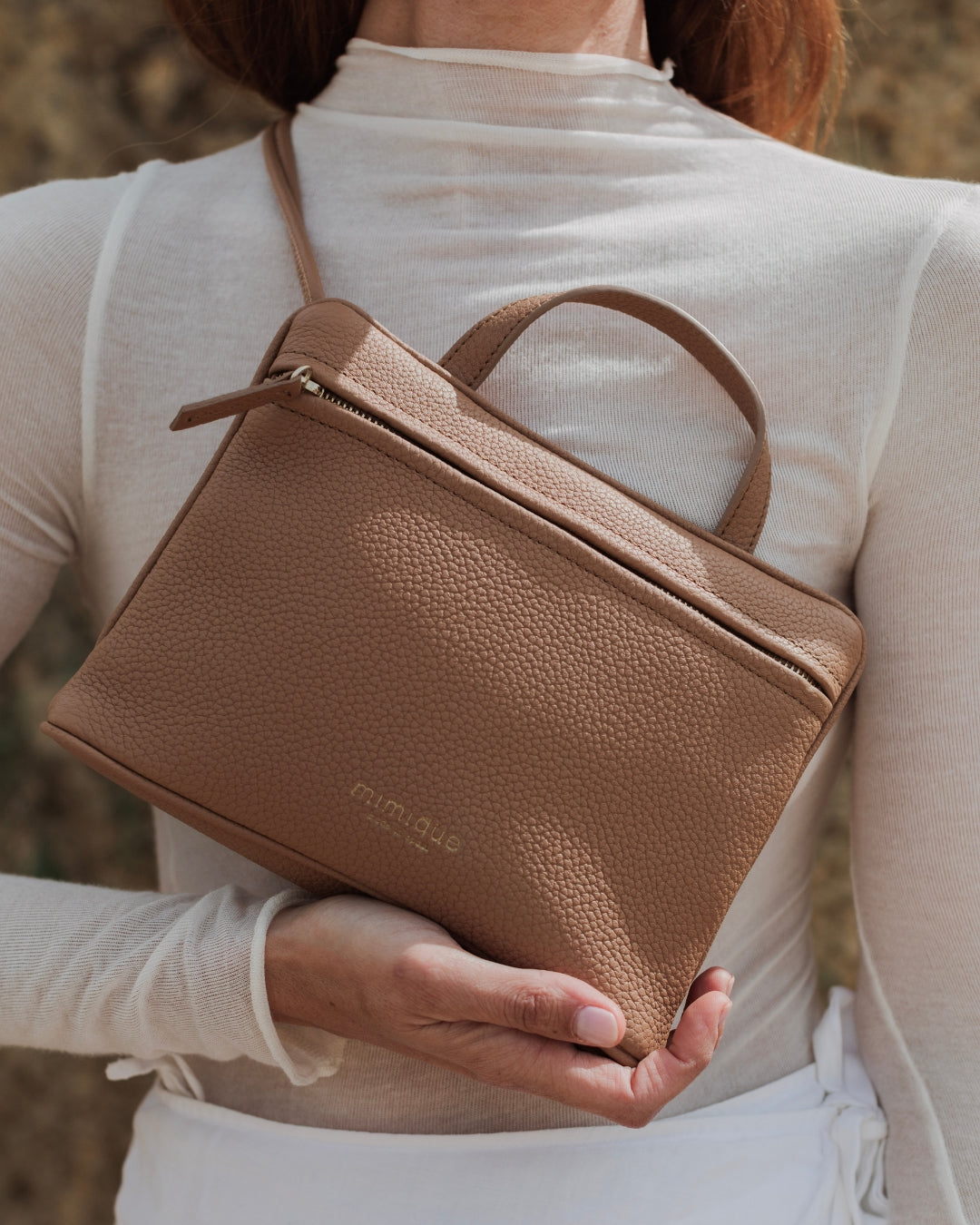 Bolso sobre bandolera América camel praliné para mujer en piel alta calidad. Cómodo y ligero - Mimique