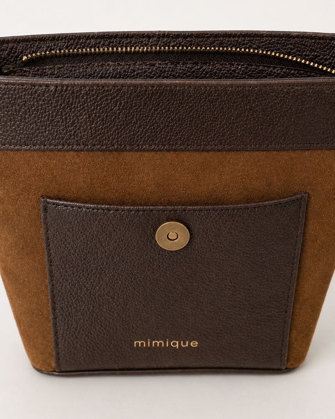 Bolso bandolera para mujer Andrín mini con tapa con imán, cremallera y bolsillo exterior hecho en España | Mimique