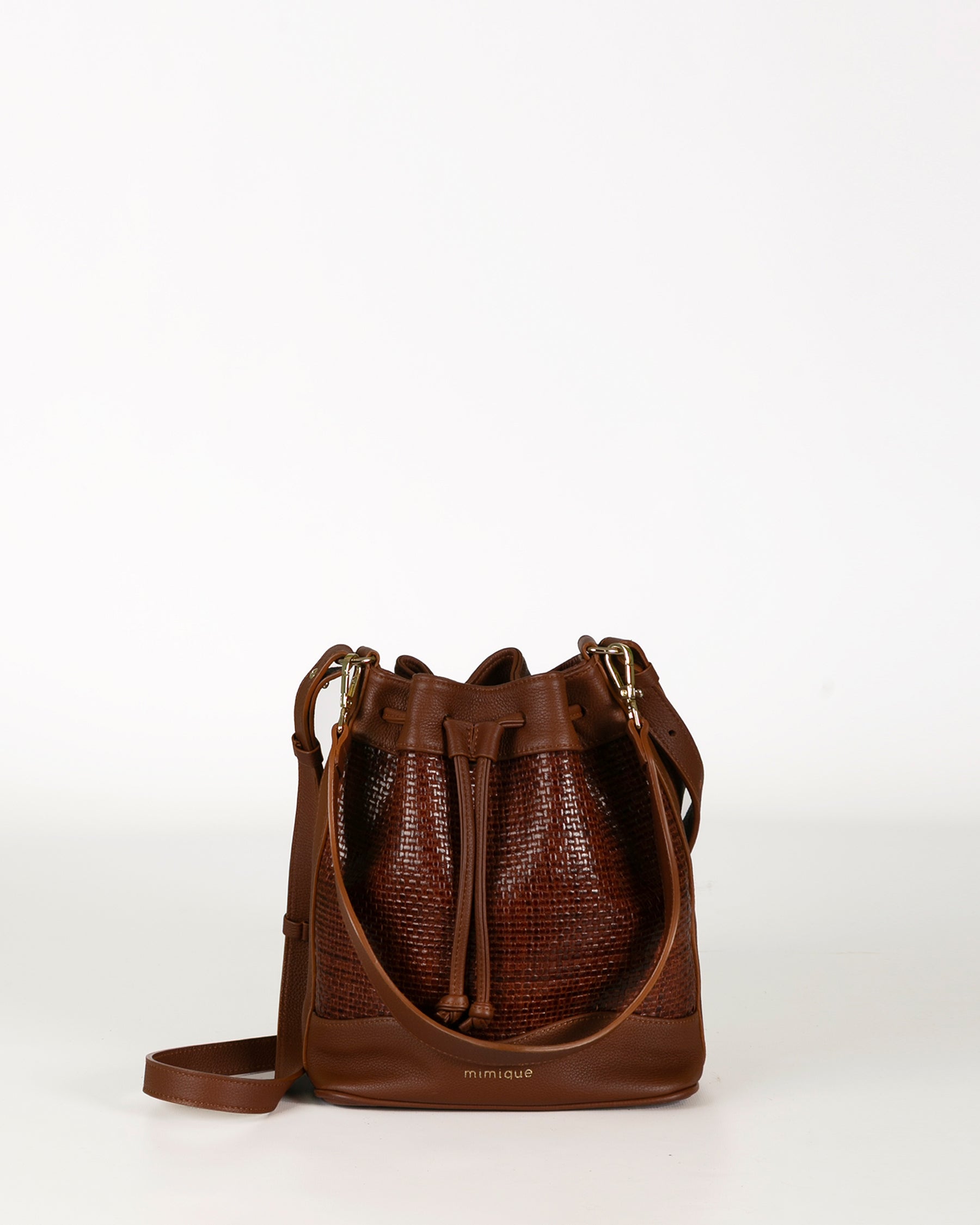 Bolso bombonera Serín marrón coñac para mujer en piel trenzada de gran calidad. Bandolera regulable - Mimique