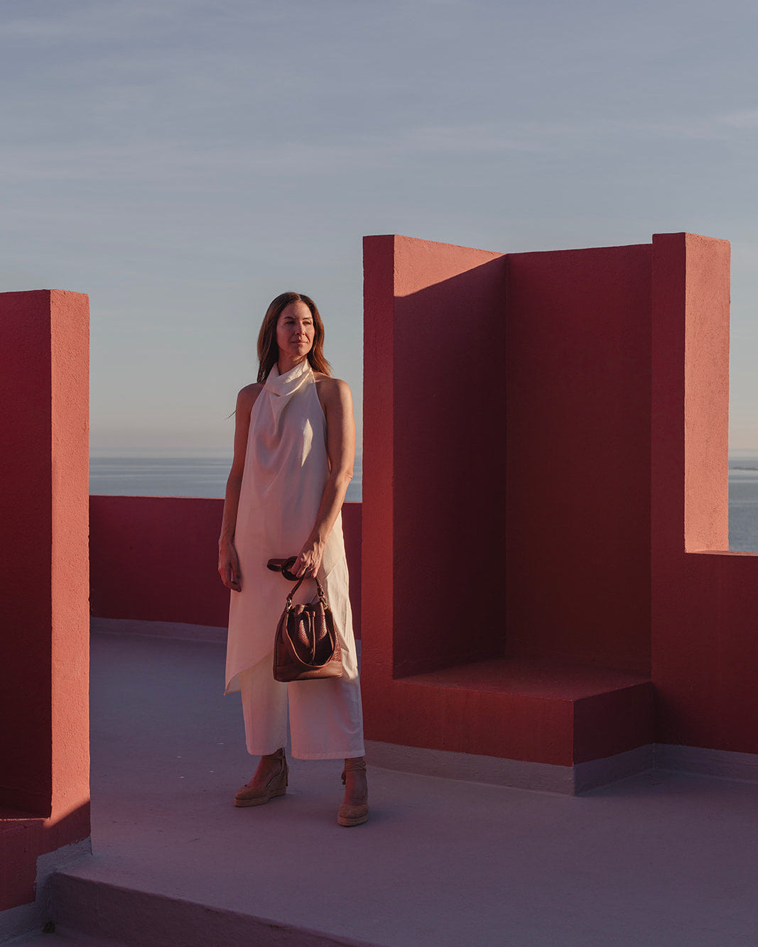 Bolso bombonera Serín para mujer en piel trenzada cognac de la mejor calidad diseño único y atemporal hecho a mano en España