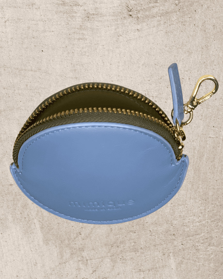 Monedero bicolor con forma de galleta confeccionado a mano en  suave piel de vacuno Mimique