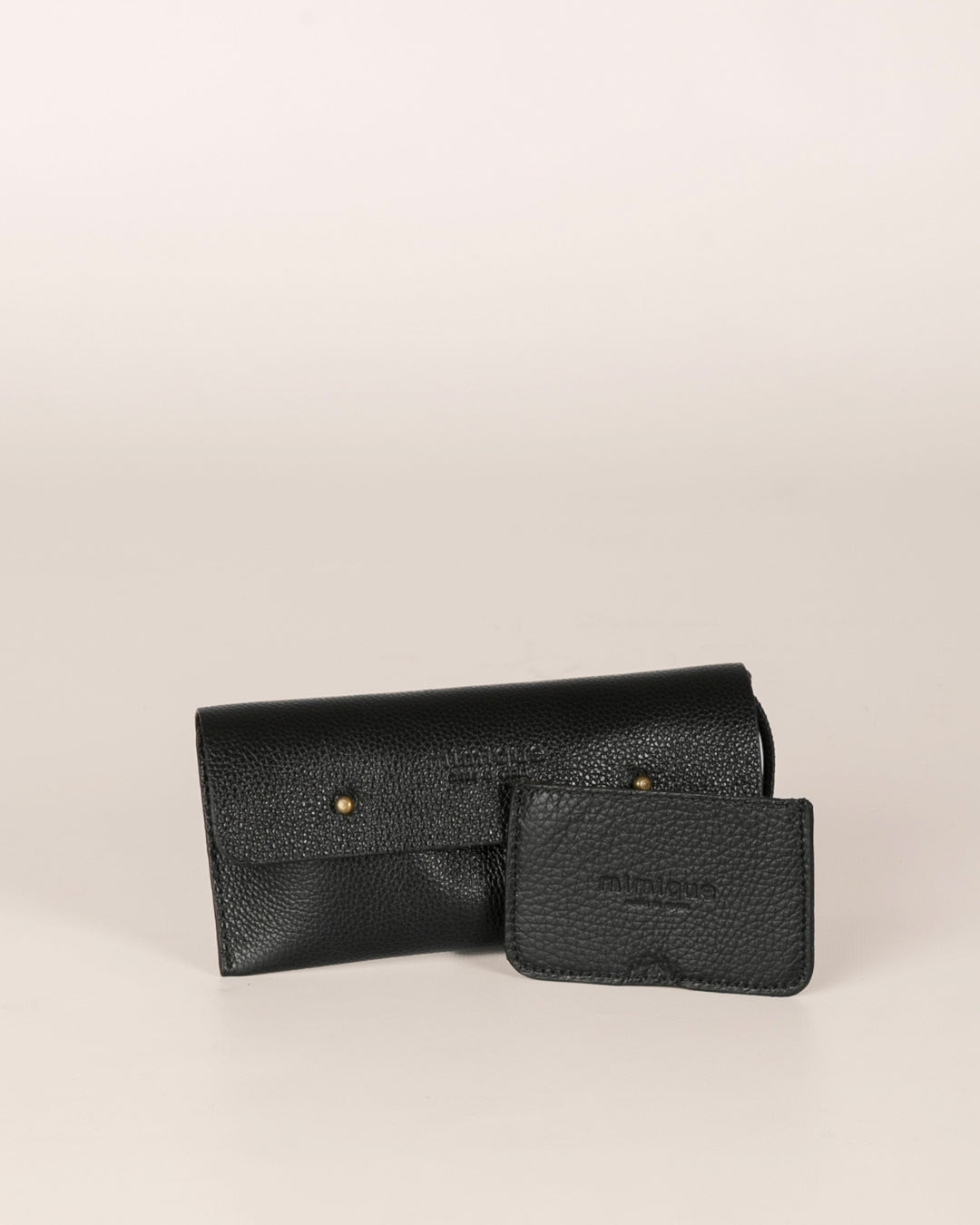 Pack Funda de móvil y tarjero de piel Mimique en color negro hecho a mano en España