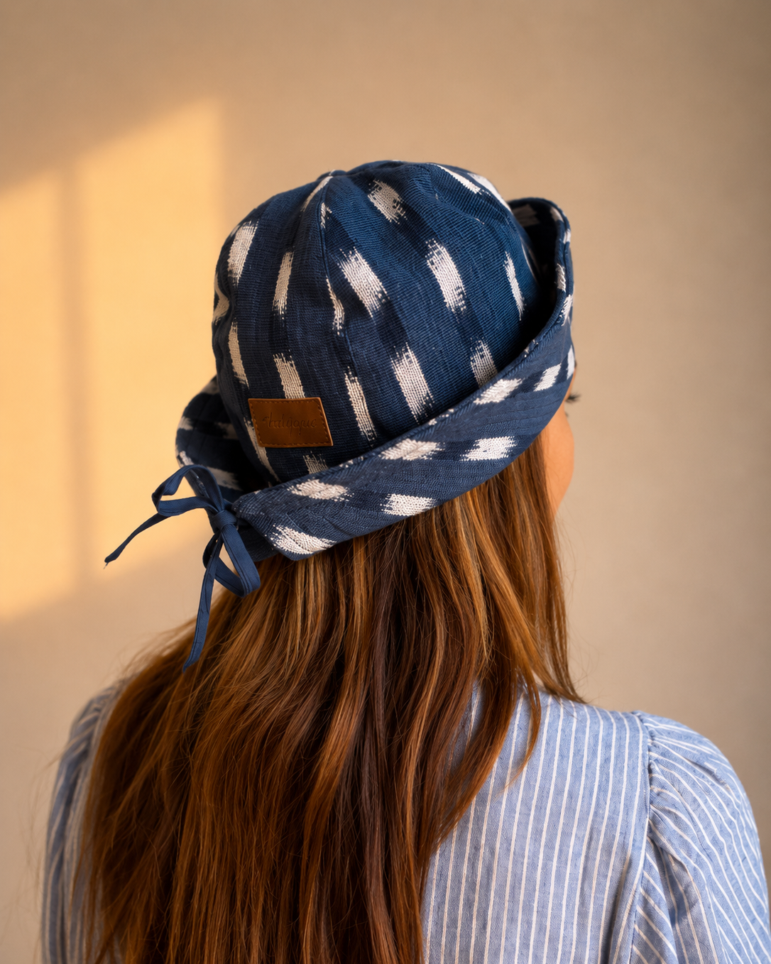 Sombrero ikat azul de Mimique con diseño marinero mediterráneo y loneta artesanal de gran calidad
